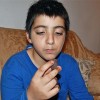 Maconha é usada em tratamento de garoto com câncer menino-cancer-maconha