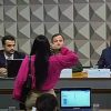 Deputada bolsonarista protagoniza a cena de maior vergonha alheia da CPMI dos atos golpistas deputada-continencia-mauro-cid
