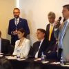 Tarcísio é vaiado e humilhado por Bolsonaro em reunião sobre Reforma Tributária tarcisio-bolsonaro