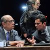 Moro pede a Mendes uma bênção ou água ou um milagre moro-pede-a-mendes-uma-bencao-ou-agua-ou-um-milagre
