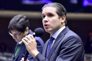 Hugo Motta: quem é o candidato a presidente da Câmara apoiado pelo PL e pelo PT? hugo-motta-quem-candidato-presidente-camara-apoiado-pl-pt