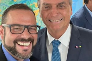 Senador bolsonarista defende PM que arremessou trabalhador de ponte: “Deveria ser do penhasco” senador-bolsonarista-defende-pm-que-arremessou-trabalhador-de-ponte-deveria-ser-do-penhasco1
